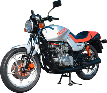 SUZUKI GS 550 EM KATANA
