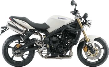 TRIUMPH STREET TRIPLE