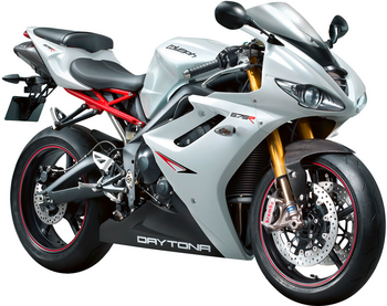 TRIUMPH DAYTONA 675 R