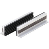 Vise protective jaws, magnetic rubberized aluminium