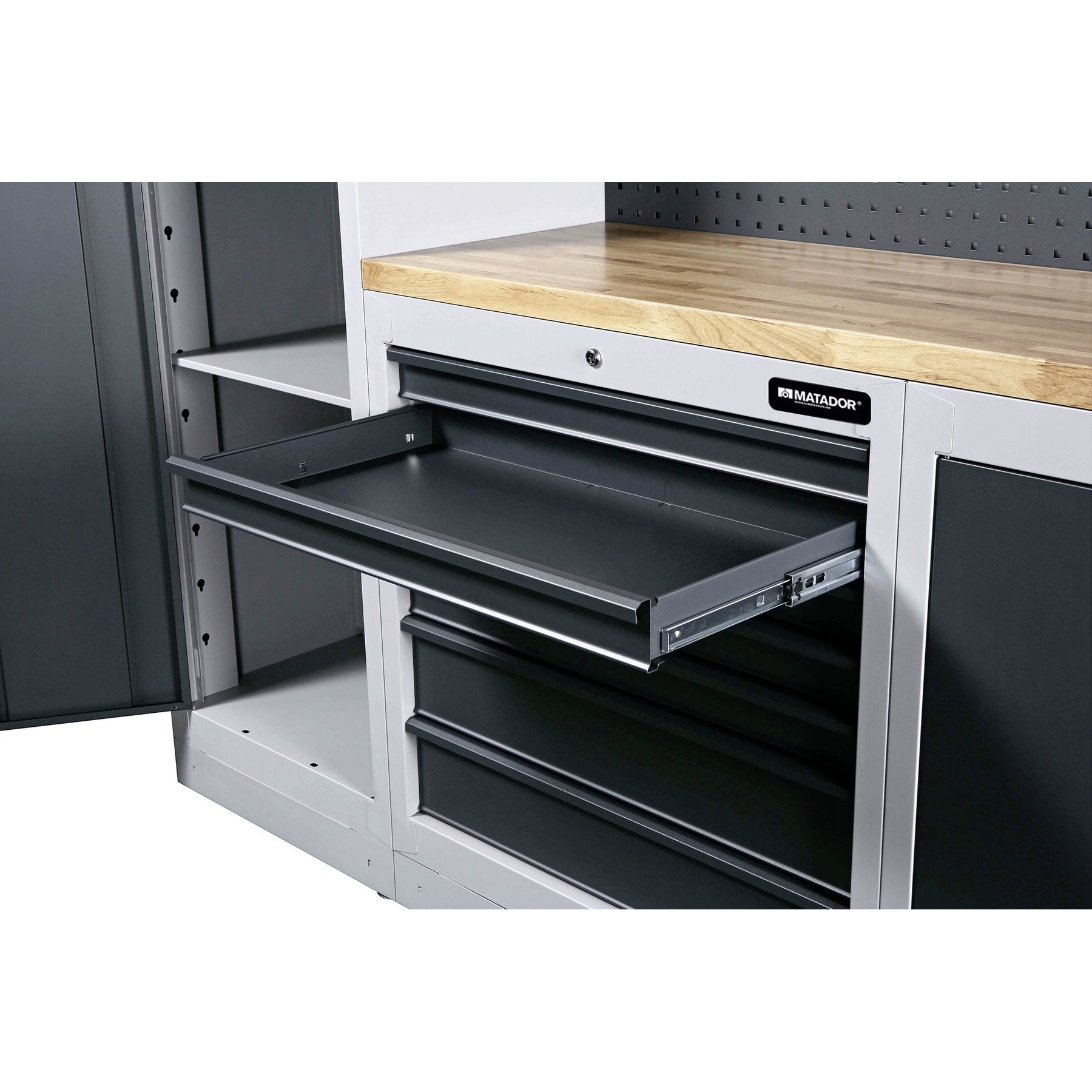 MATADOR MEN'S KITCHEN