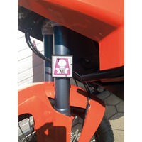 3-IN-1 COMBI HOLDER *LSE*