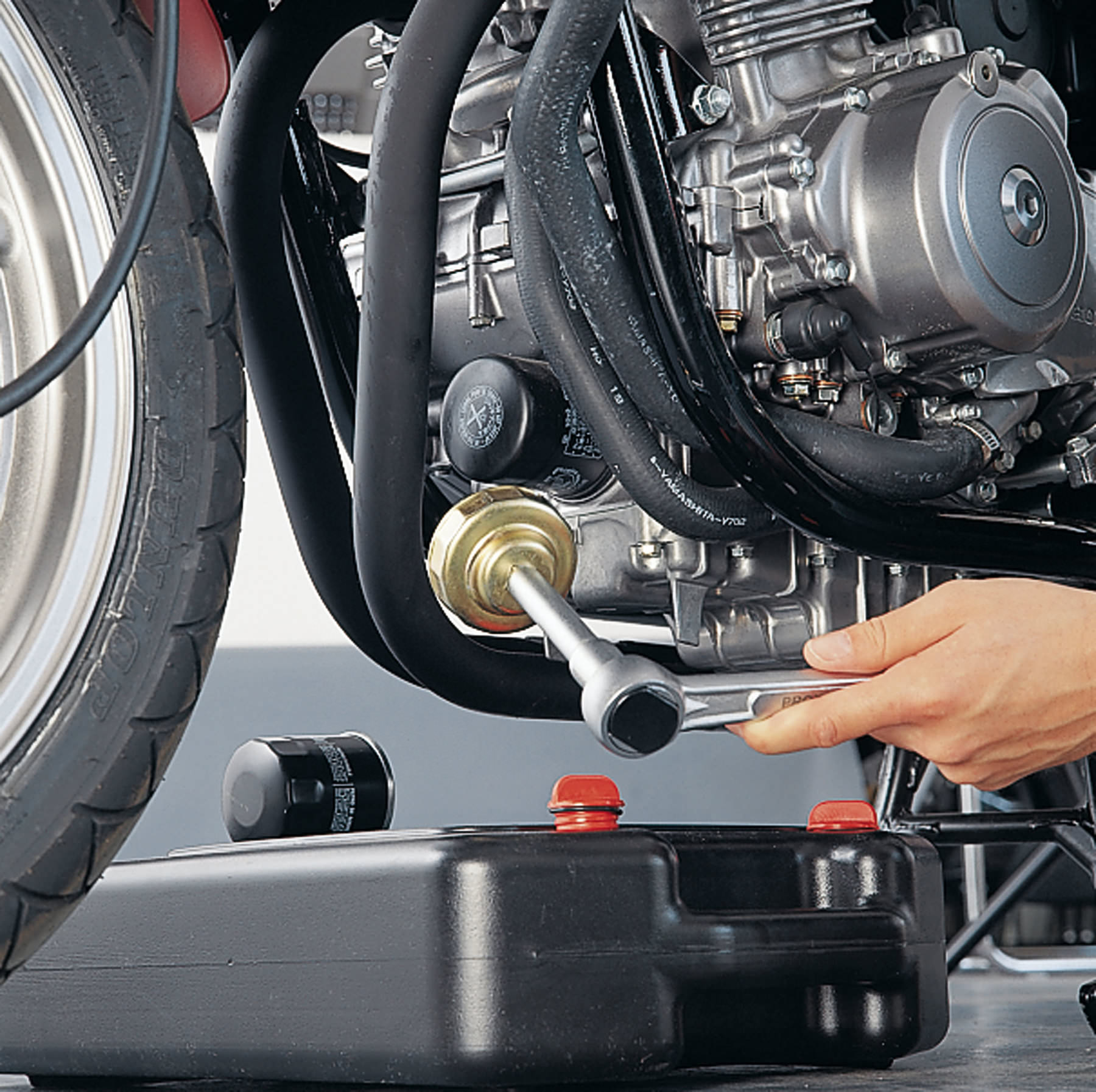 Buy Oil Filter Wrench | Louis motorcycle clothing and technology