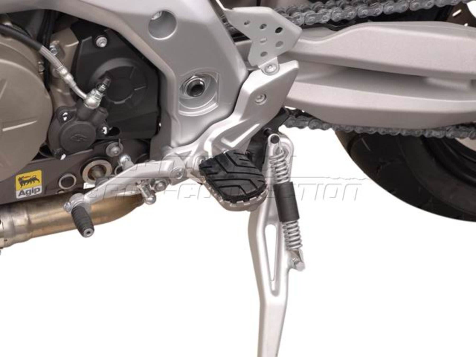 SW-MOTECH FUSSRASTEN-KIT