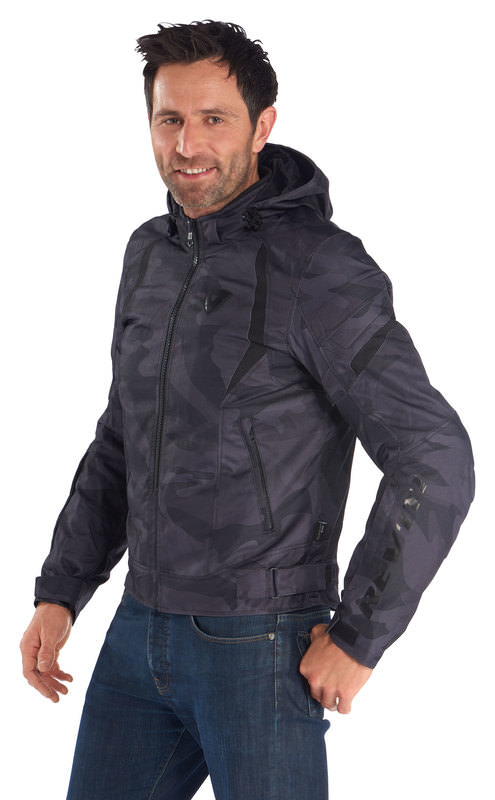 Blouson revit flare clearance